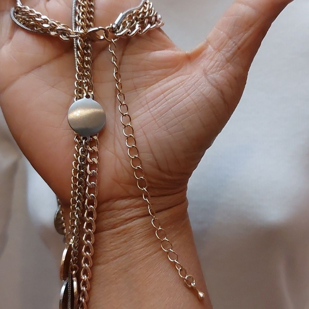 Trendy Chic 4 Layered Two Tone Gold Silver Statement Necklace - Picture 5 of 5